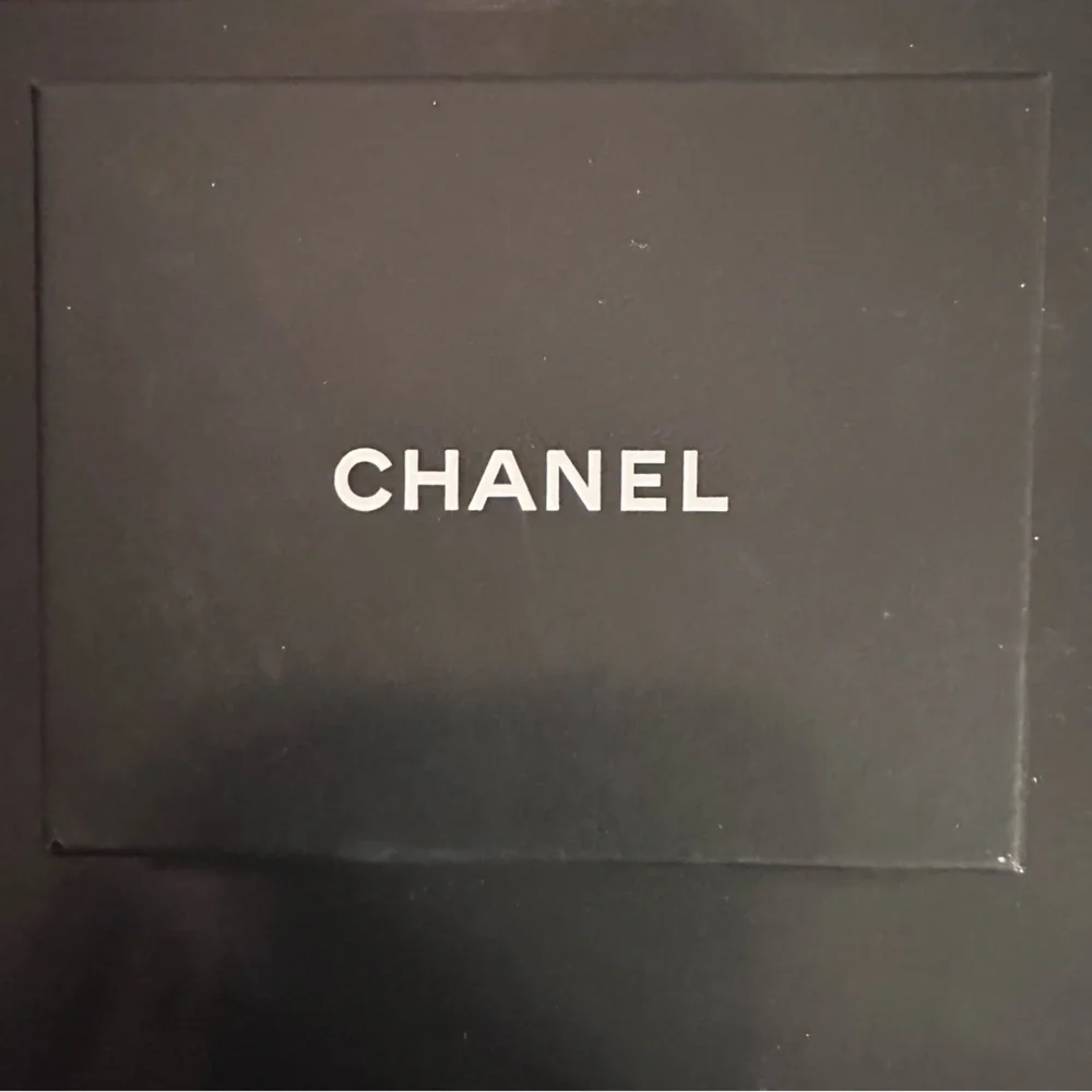 CHANEL Necklace 19p AB1049 Y47607 Z9052 Gold with pink and green shapes white CC - Picture 2 of 8